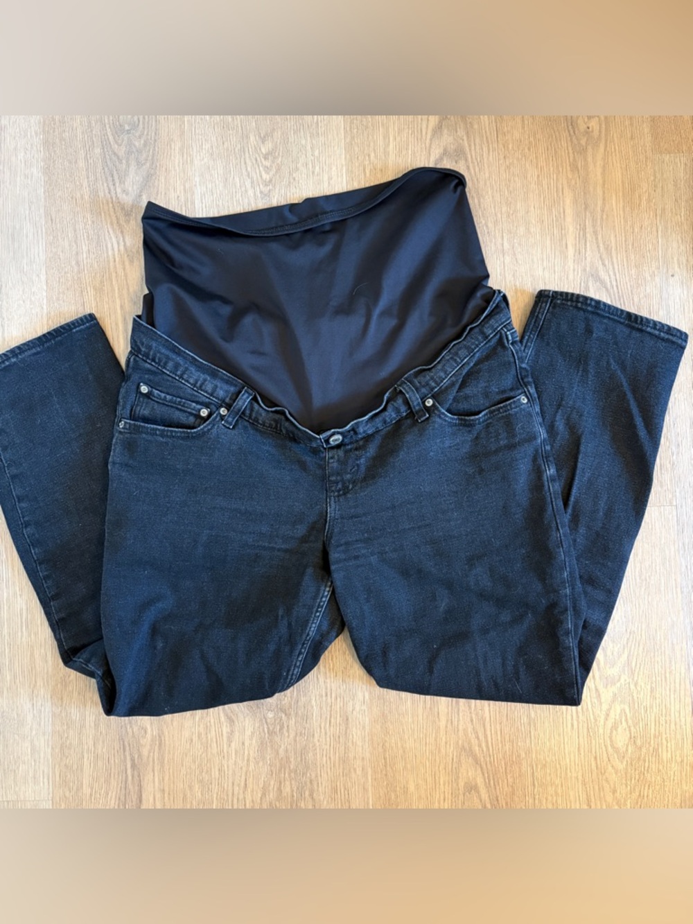 Abercrombie and Fitch the Ankle Straight Maternity